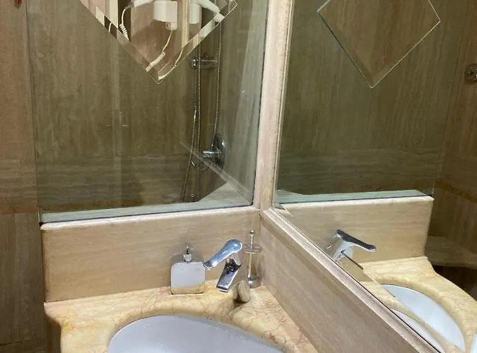 Rent Saint Peter בית הארחה רומא