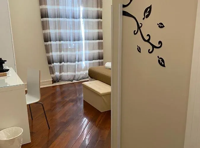 Rent Saint Peter 4*